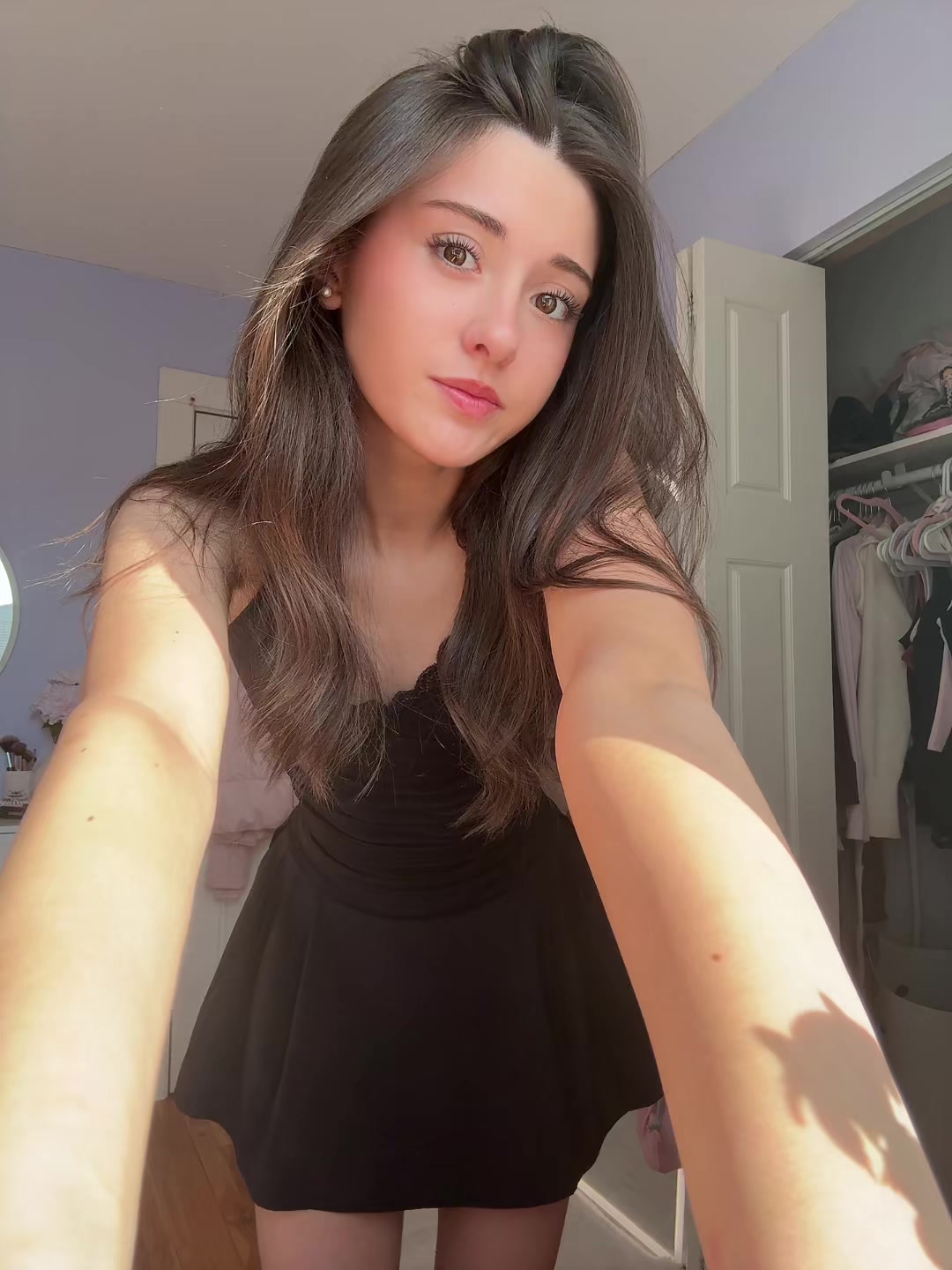 @🎀~ 𝑳𝒊𝒗𝒗𝒚 ~🎀