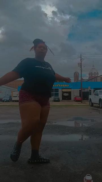 @thickbisshh321
