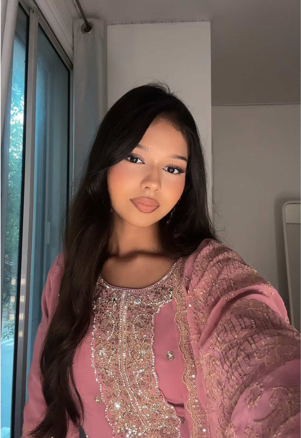 @𝓗