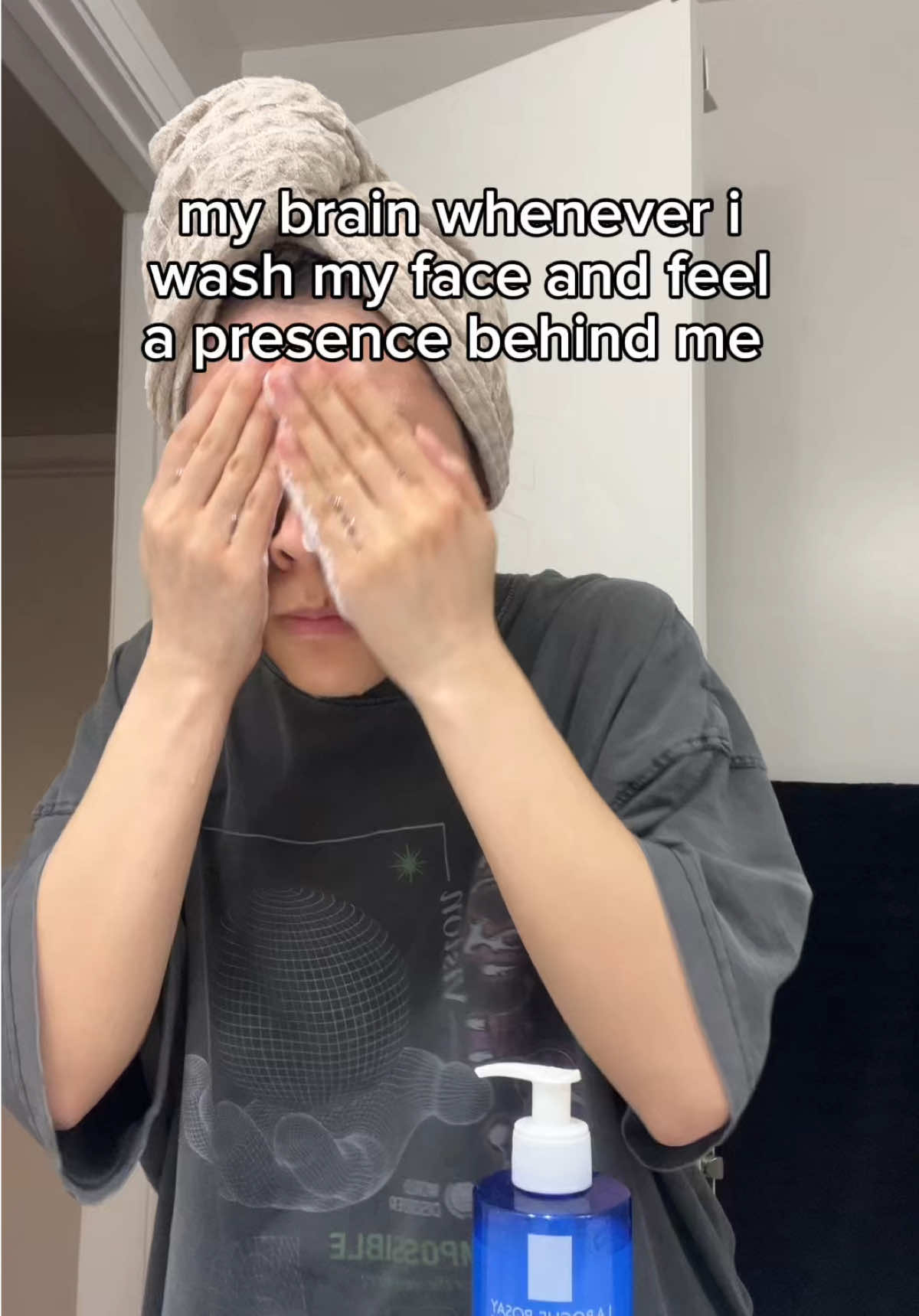 @thevivivibes