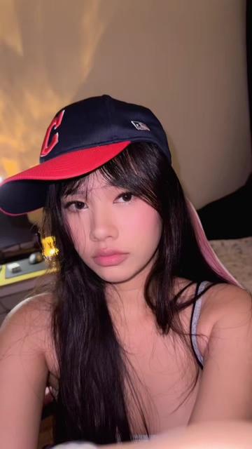 @Chin