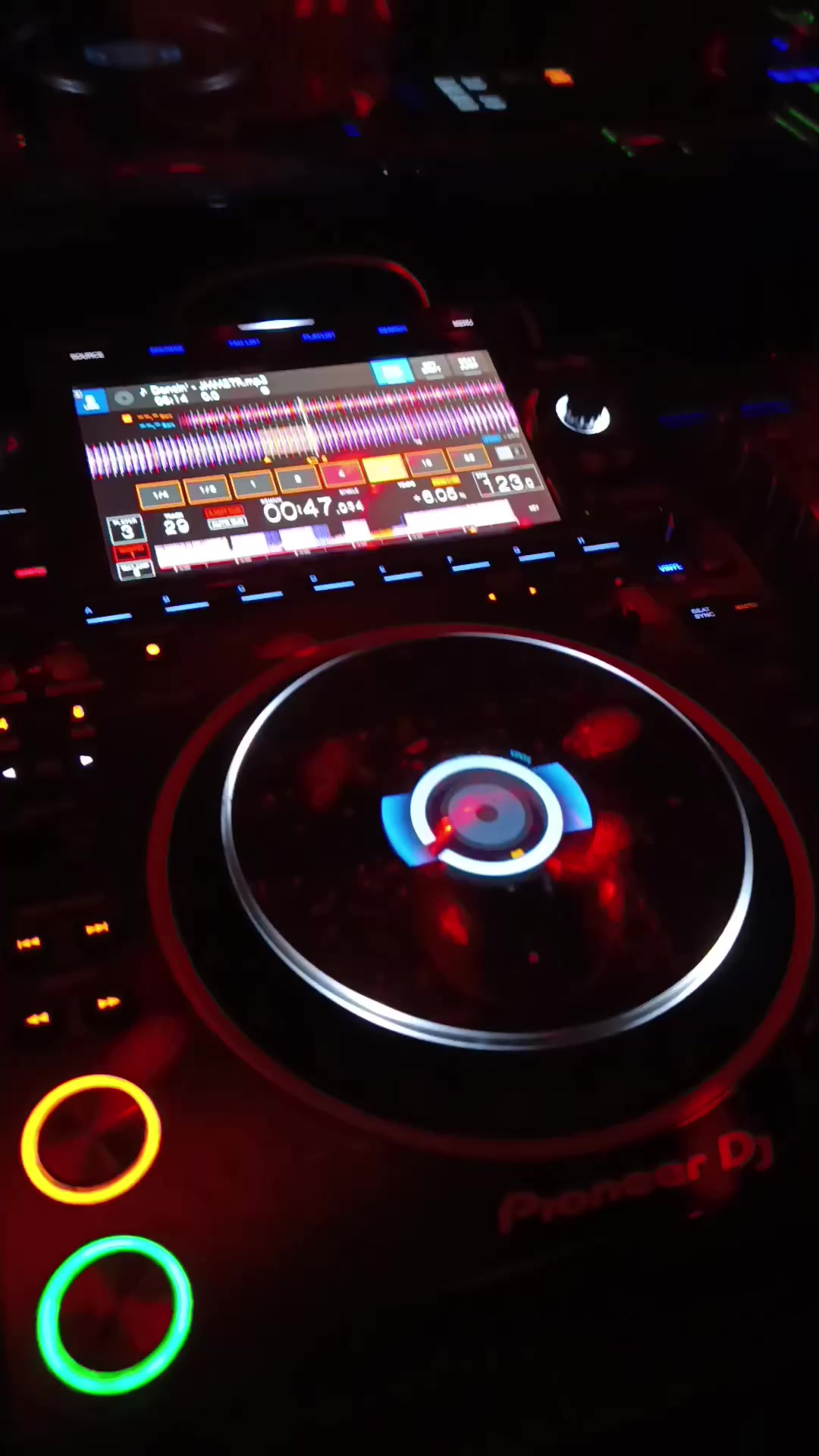 @MVNOZ