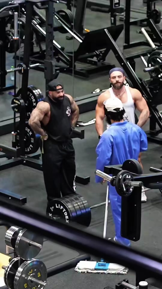 @Tweets to truth (gym)