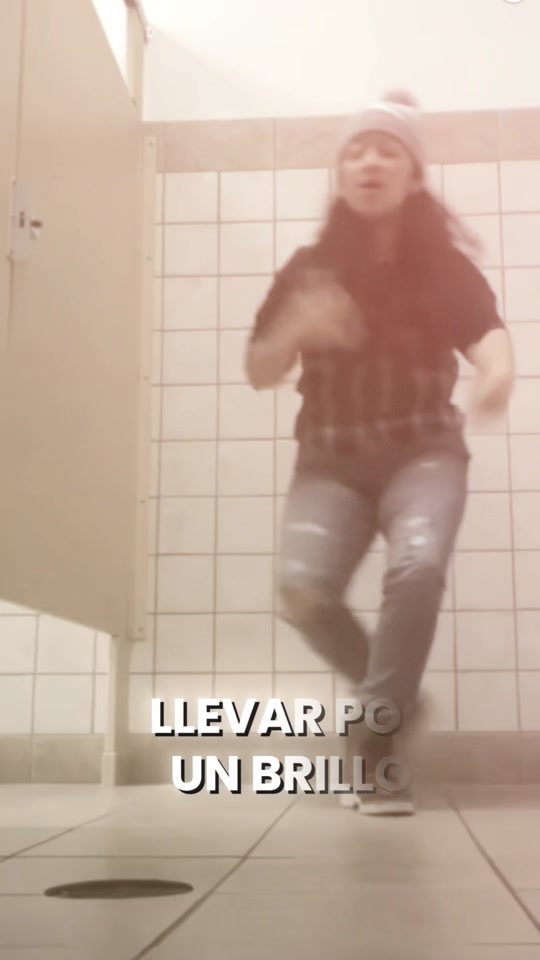 @Chayodeparral10☄️🧸