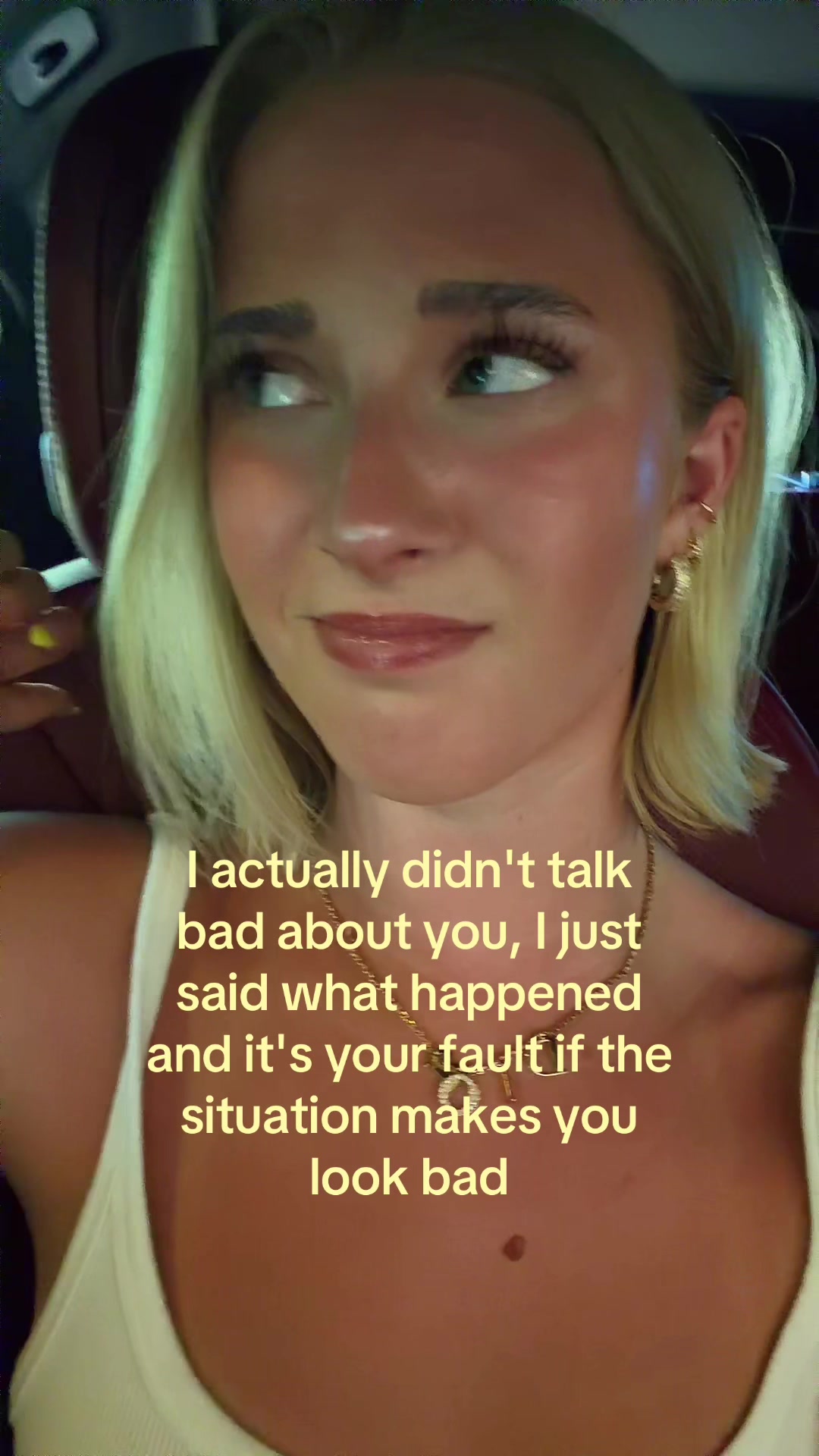 @theelliebarker