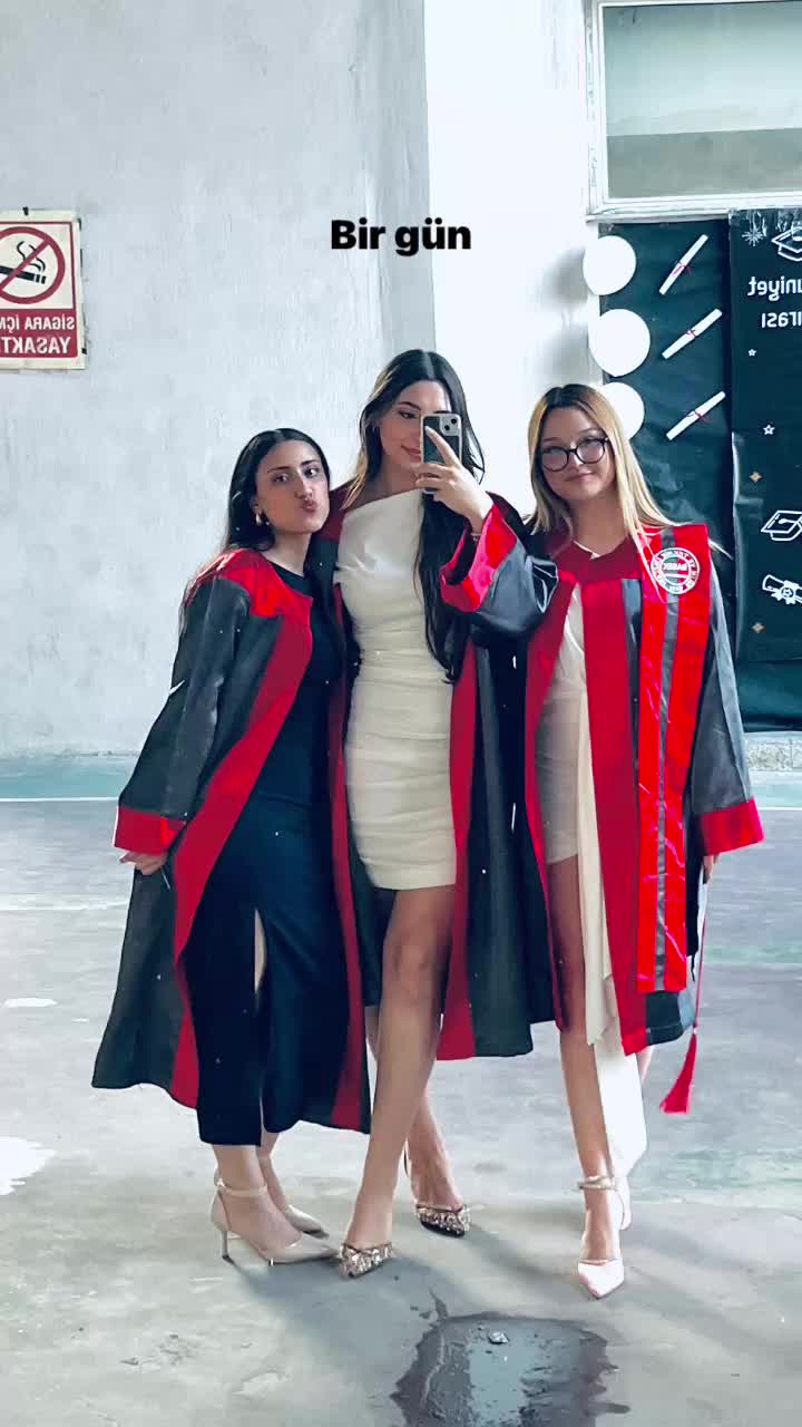 @Eylül Özbek