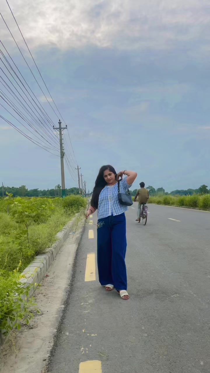 @Rambha Jha 👑