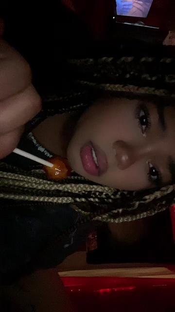 @Hii im Vye