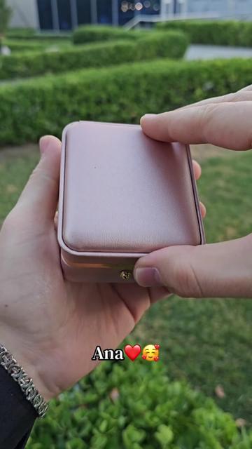 @Gumush_sep_qolbaglar