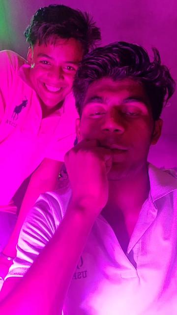 @🙃Nikhil😜🤓