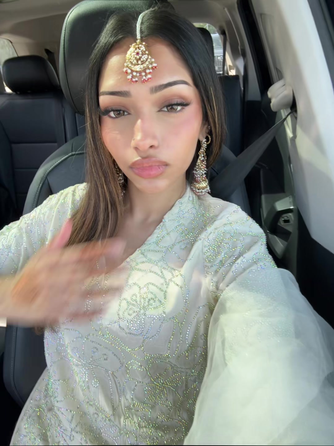 @Sarah khan