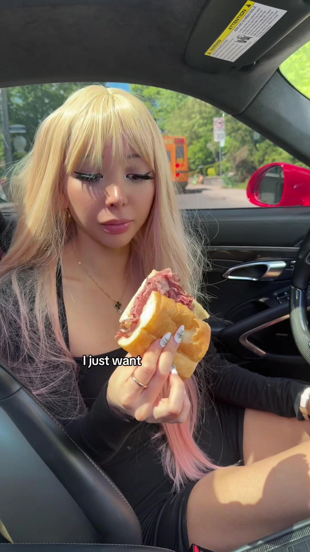 @mia
