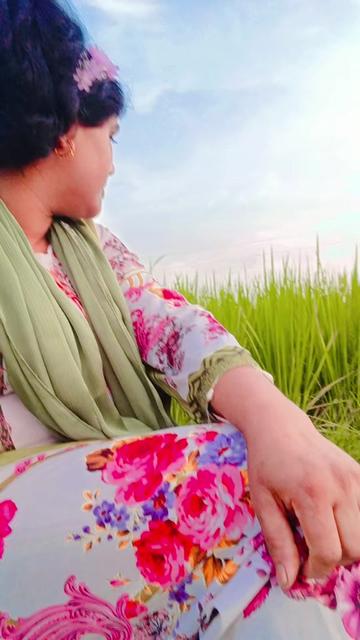 @কষ্টের জীবন আমার😭😭