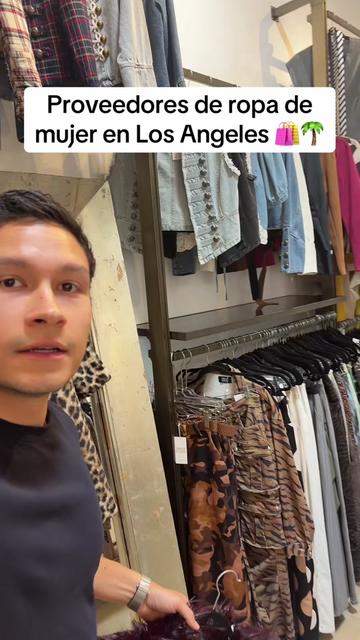 @itoofashion