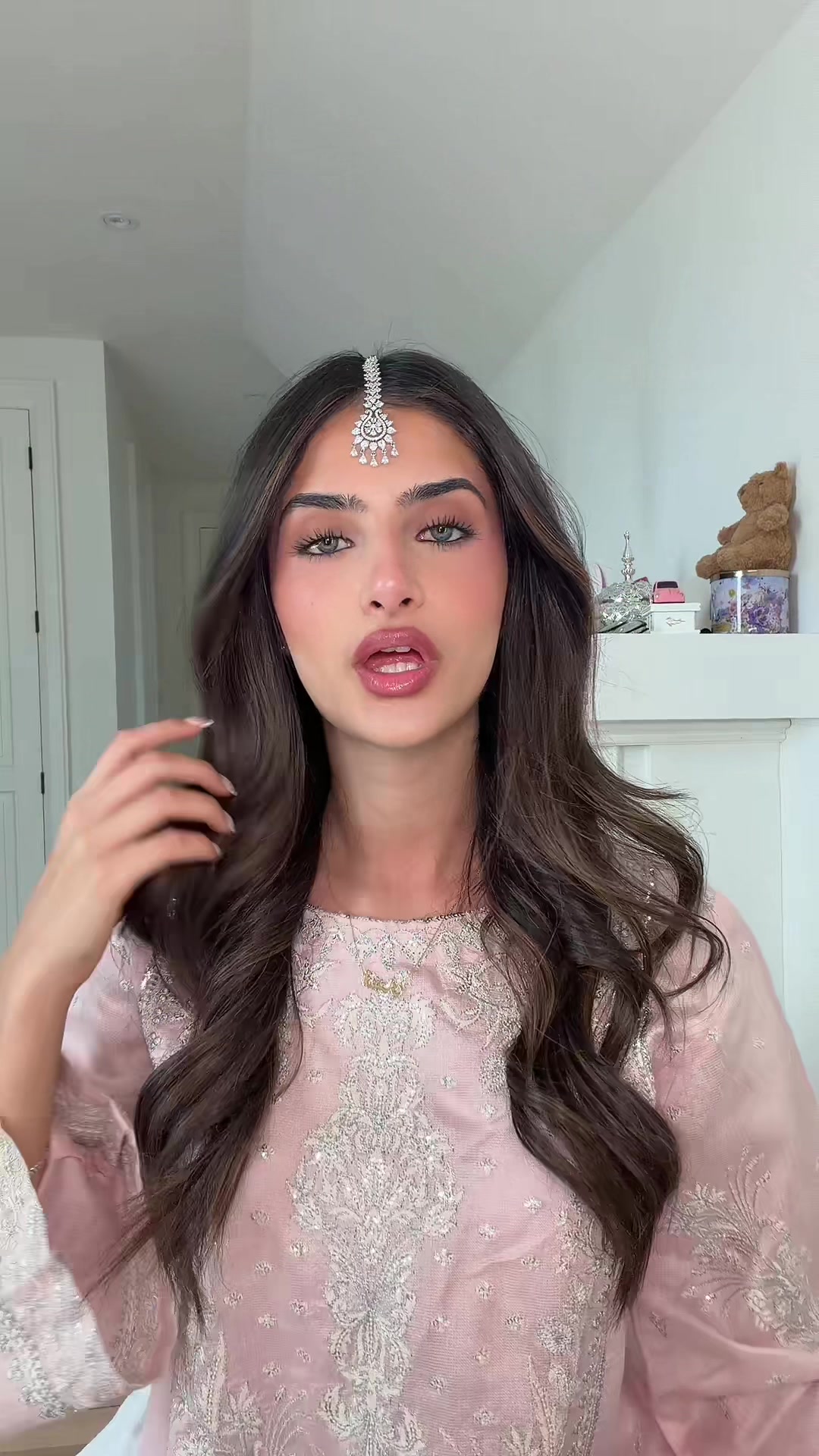 @ARISHAE SHAIKH