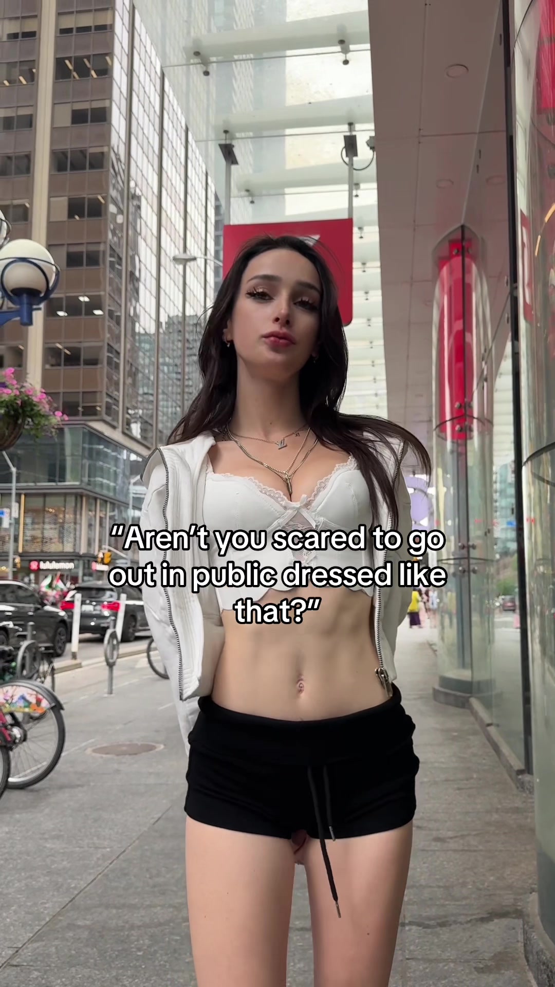 @Lola Moon
