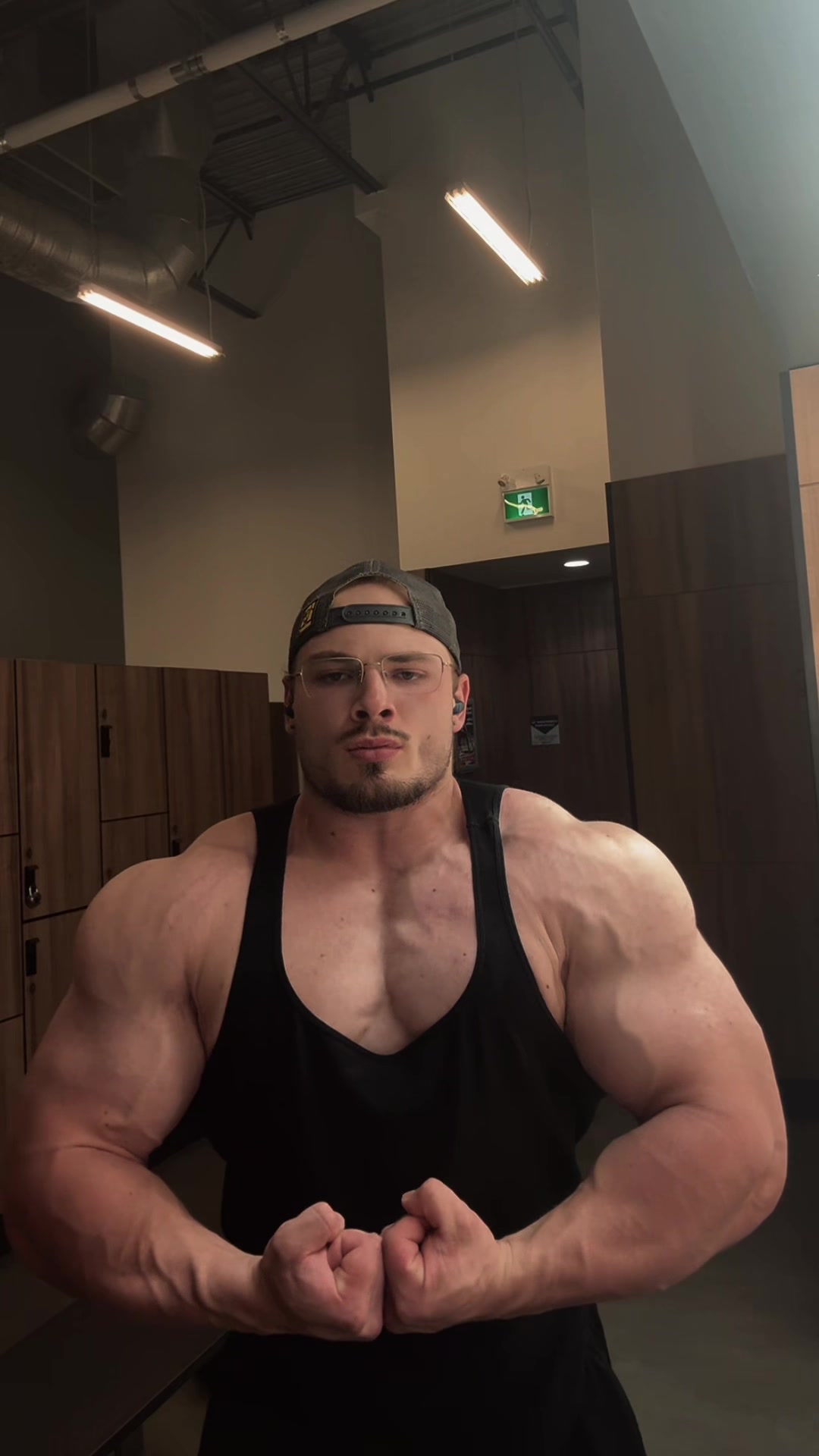 @anabolicgorilla