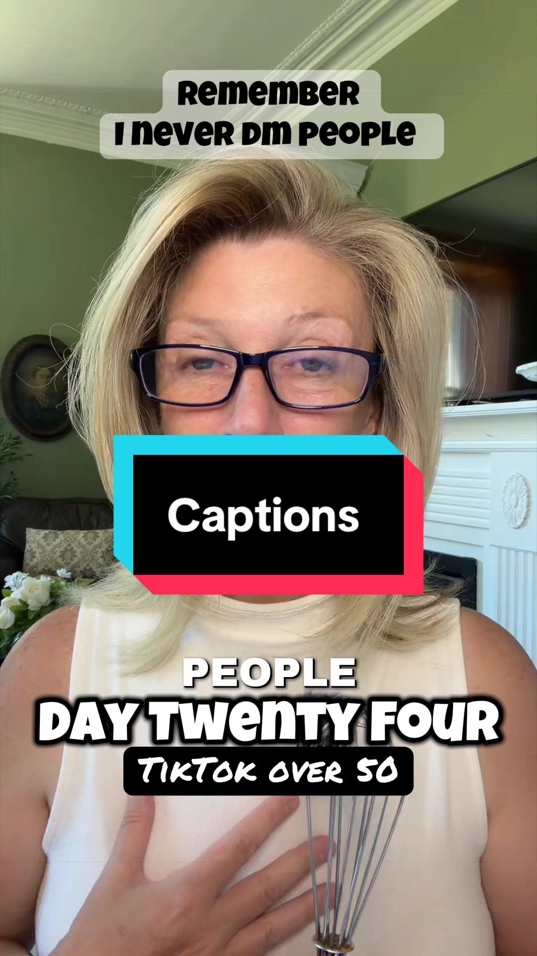 @simplysocialwithsuz