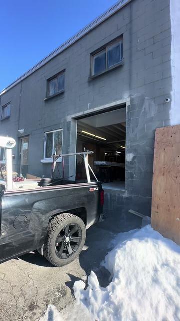 @Bella Overhead Doors LLC