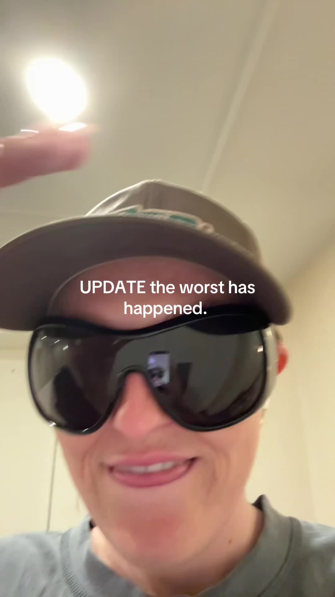 @dumbblondediary