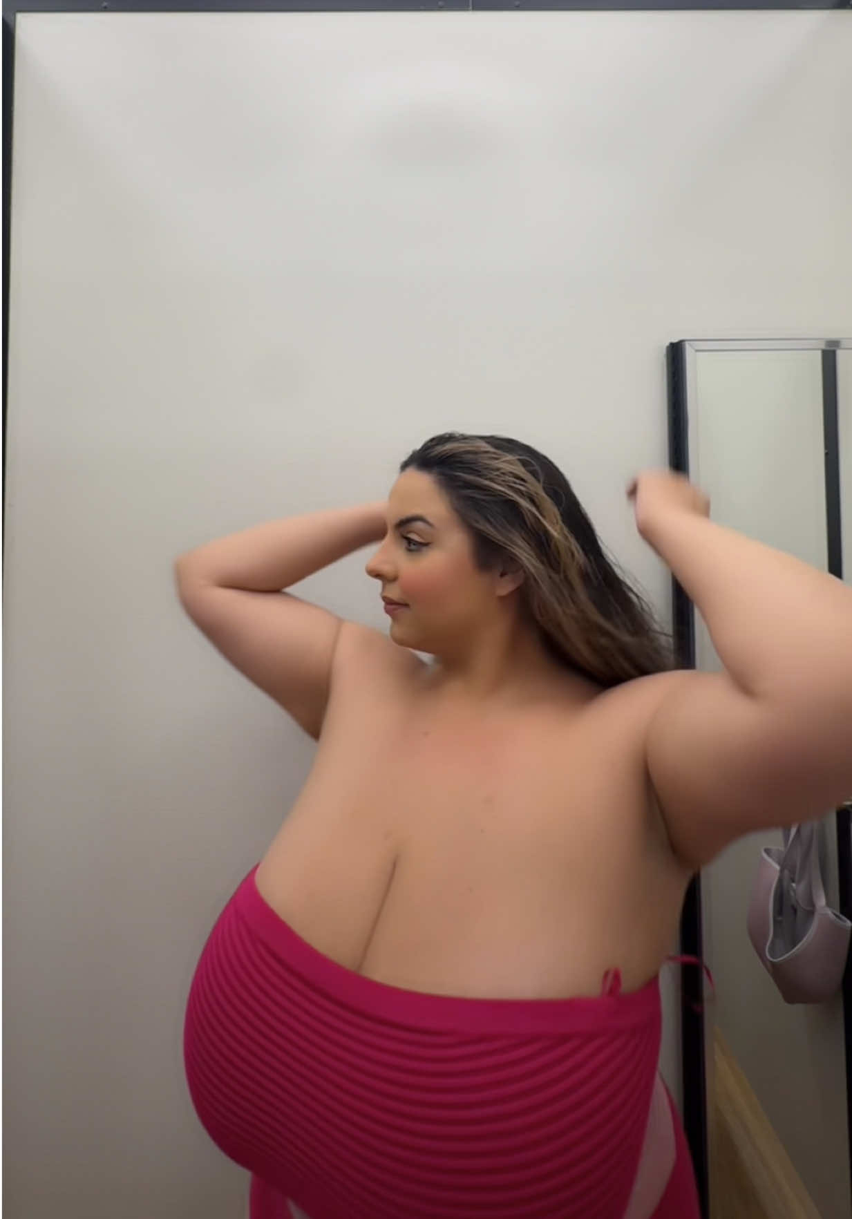 @iloveteniah