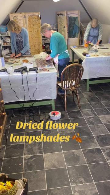@BloomingFibres