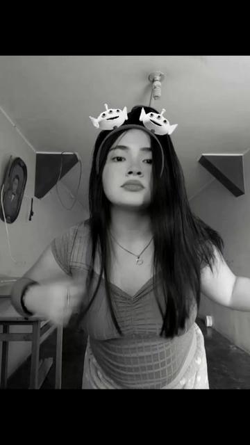 @VALERIA