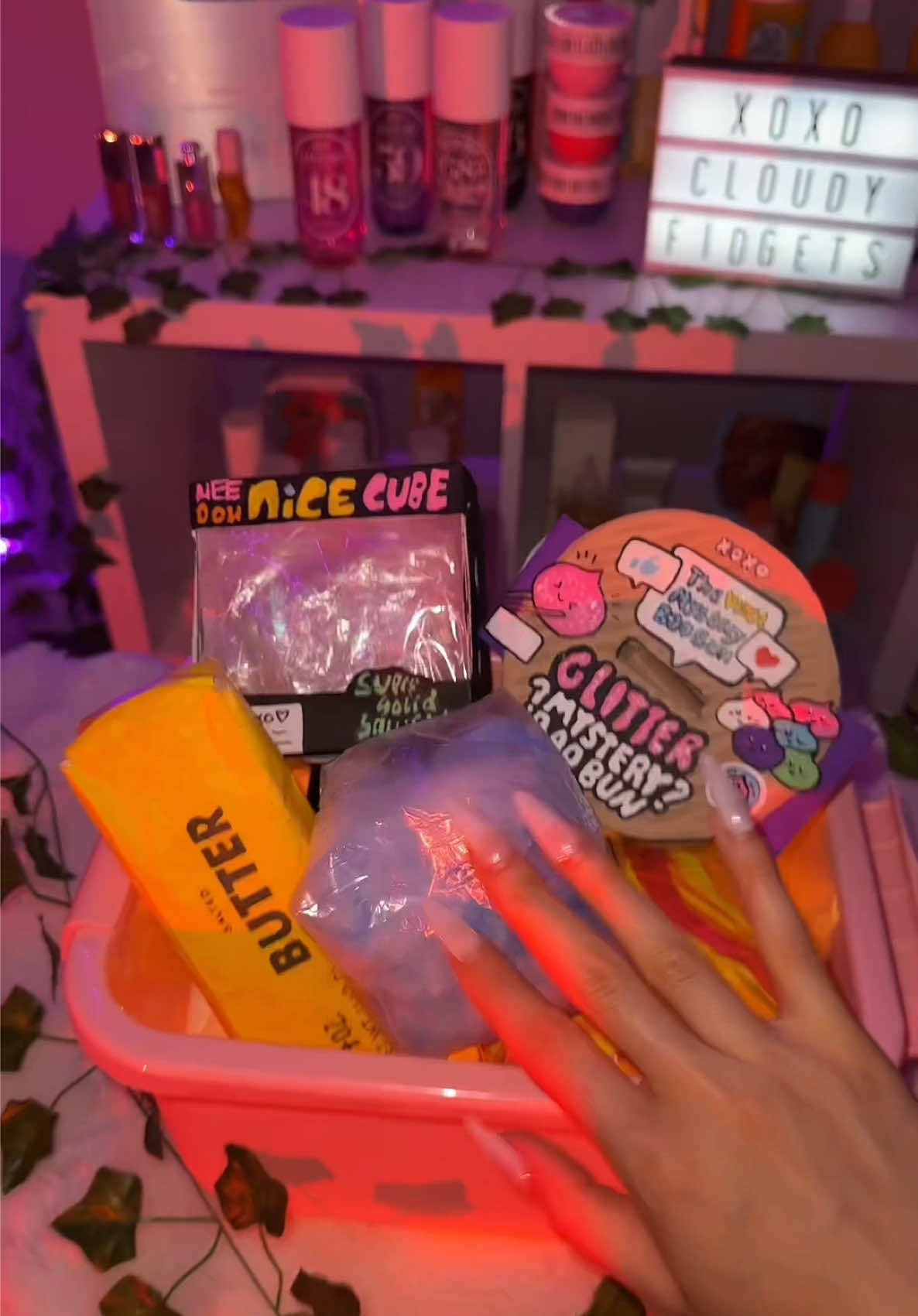 @🎬⚡️xoxocloudyfidgets🎨✨