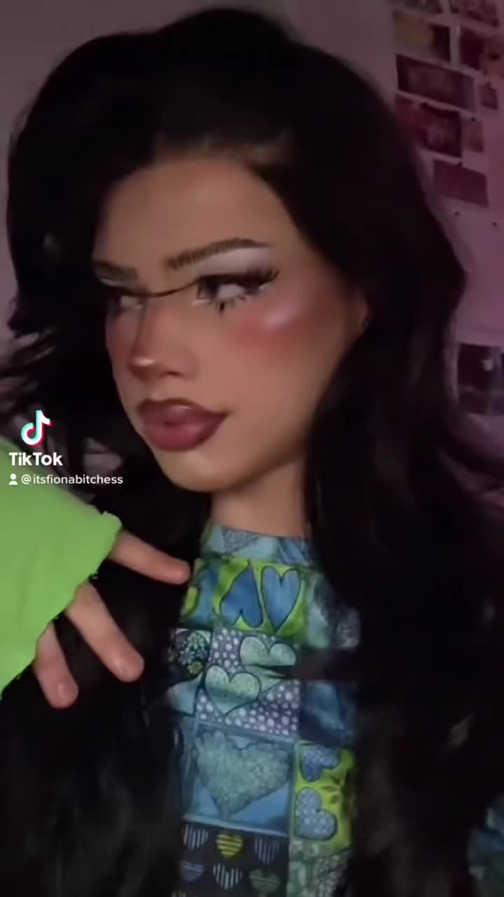 @Bratz better than barbie