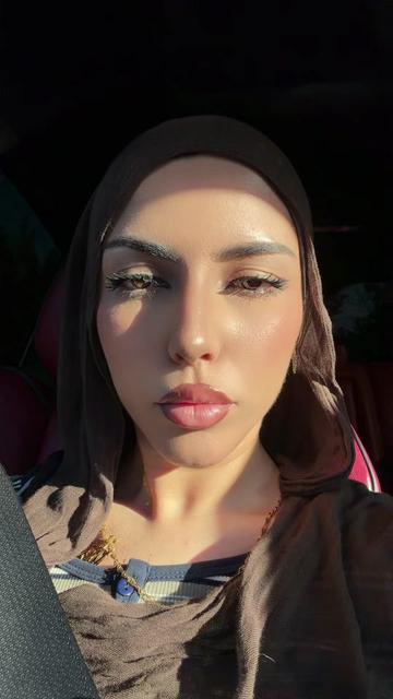@Nesreen 🖤