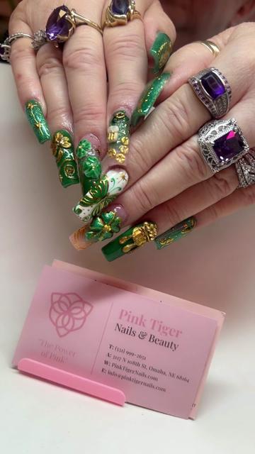 @PinkTigerNailsBeauty