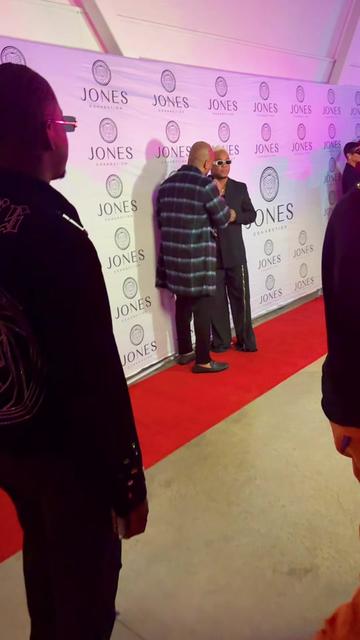 @Jones connection