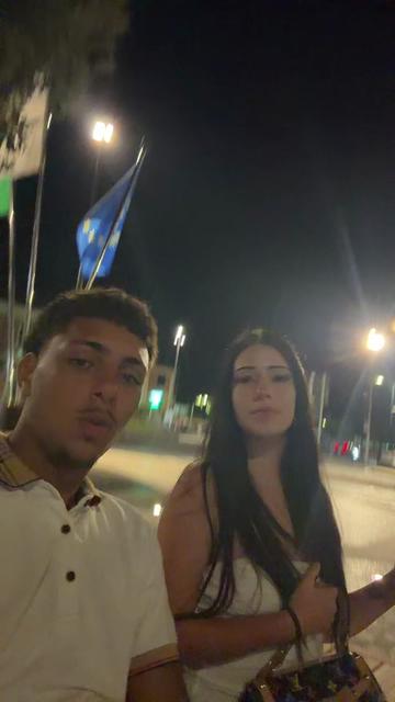 @rrebeccaarinii