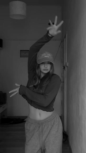 @vikktoriia_08