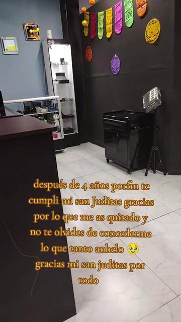 @M&oacute;nica Guzman