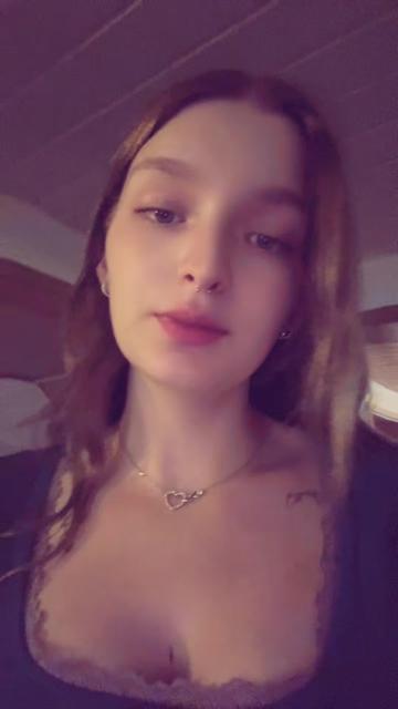 @𝐽𝑢𝑠𝑡 𝑎 𝑟𝑎𝑛𝑑𝑜𝑚 🇳🇱