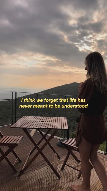 @Ksenia Avdulove
