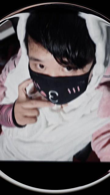 @Ero