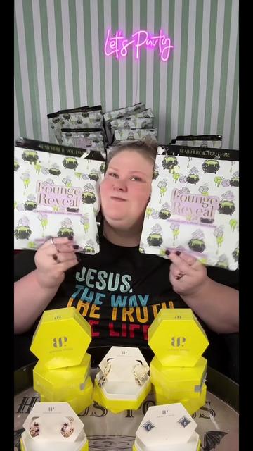 @Chrissy-TheSouthernGems