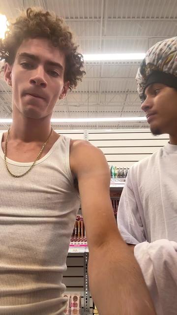 @KODAKWHITE
