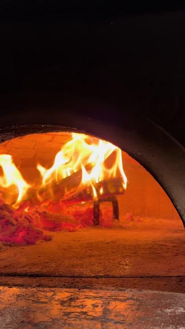 @Zucchi Pizza
