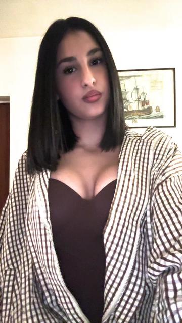 @Cloe🐆🍒💋
