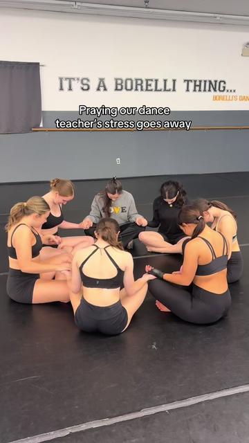 @Borelli’s Dance Gallery