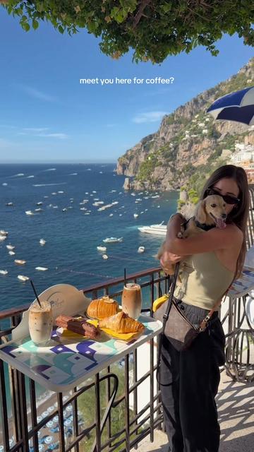 @CHRISTIE • Positano travel
