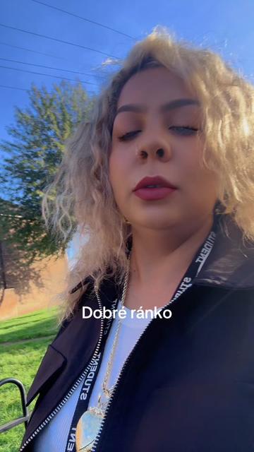 @🇨🇿 lavita lola 🥰