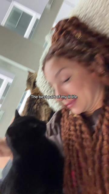 @CatLadySadie