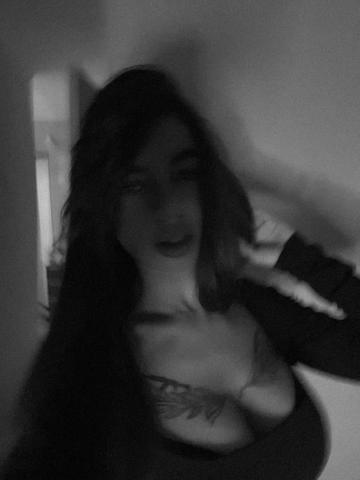 @Alina🦋✨
