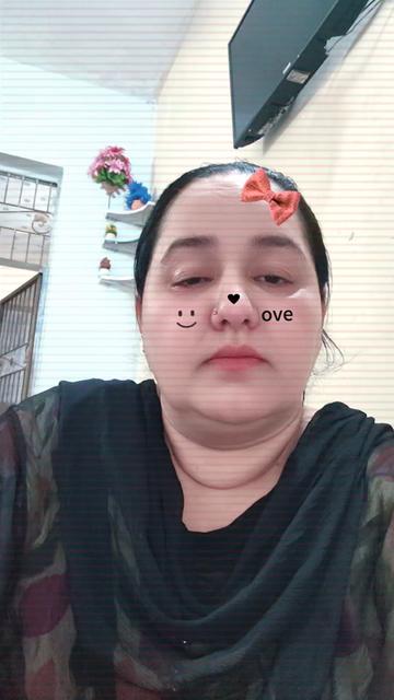 @👑 Hania Mughal 👑