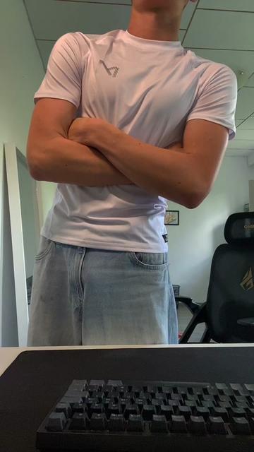 @Liam๐ช๐ผ