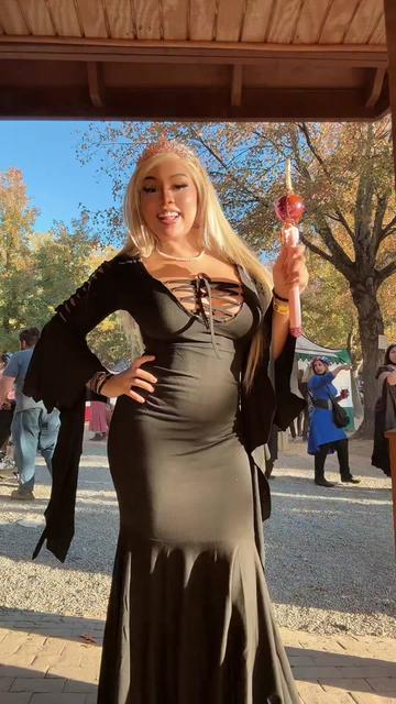 @theuniversegoddess